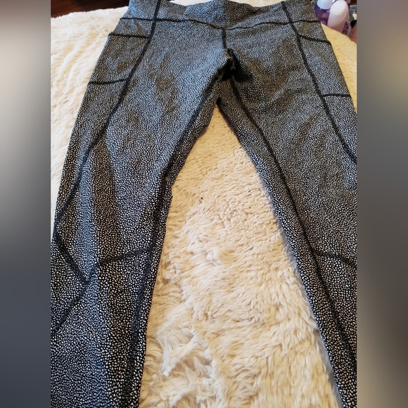 lululemon athletica Pants - Lululemon Tight Stuff Tight II - Chakra Print Alpine White Black Size 12